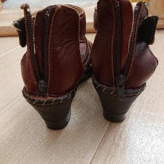 エテルナで買ったサンダルの画像