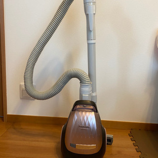 Panasonic 掃除機　ピンク