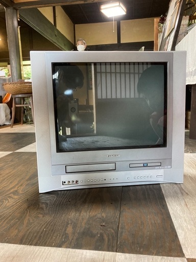 東芝　DVD・VTR内蔵テレビ
