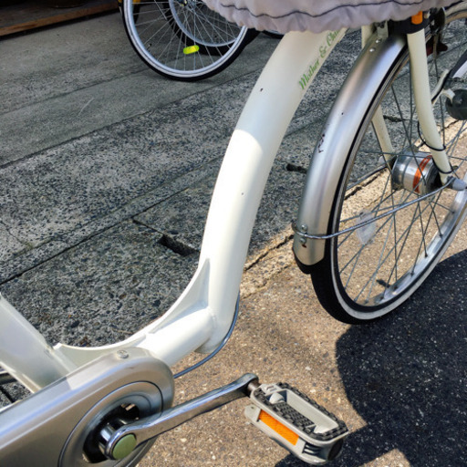 子ども乗せ自転車✨前乗せチャイルドシート✨3段階変速ギア付き✨26インチ　白色✨鍵あり✨中古品