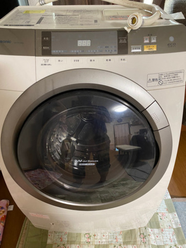 取引中　ドラム式洗濯機　Panasonic NA-VR3600L