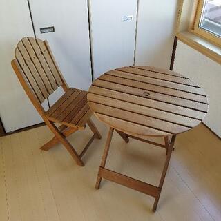 高級品　折り畳み式　テーブル・イスセット