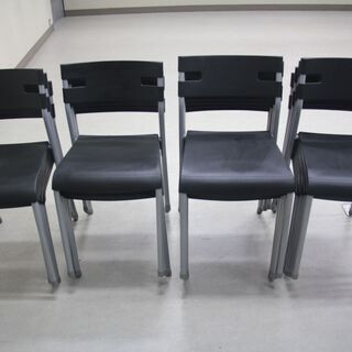《値下げ》スタッキングチェア　18脚セット　バラも可