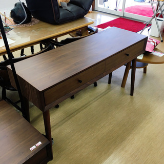 スリムデスク✨ニトリ✨シンプルですが洗練されたデザイン✨引き出し...