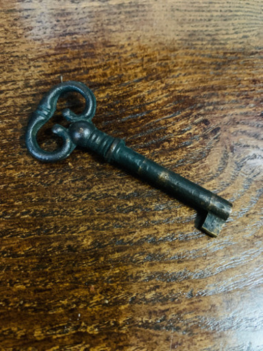 ヨーロッパビンテージ　家具　棚