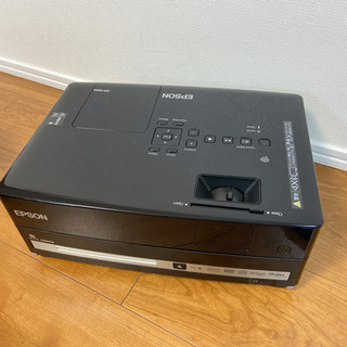 【美品】EPSON プロジェクターの画像