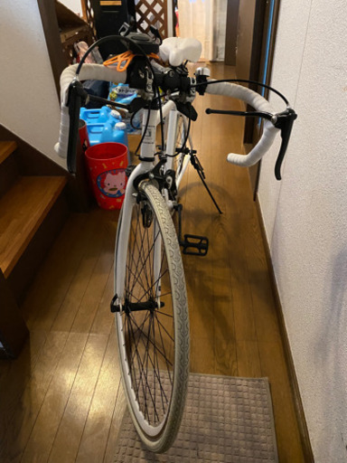 取引予定者決定早い者勝ち！おまけ付き！ロードバイク 白