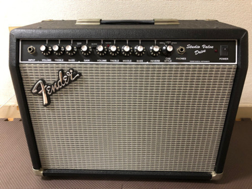 フェンダー　ギターアンプ SVD-20
