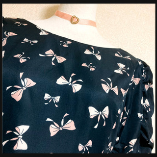꒰IMAGE꒱リボン柄 ワンピース 紺色 半袖 ピンク 可愛い ...