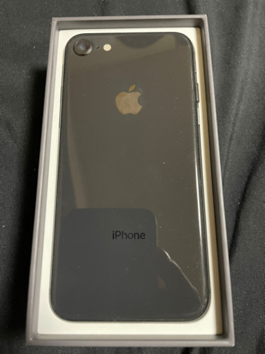 Apple iPhone 8 64GB スペースグレーSIMフリー