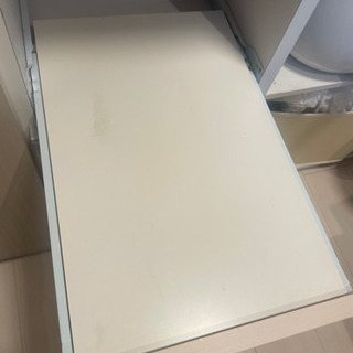 決まりました　食器棚の画像