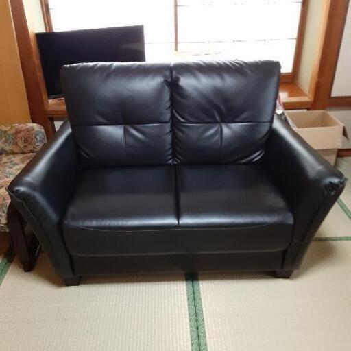 美品/ブラック/レザーソファー2人掛け[依頼投稿です]