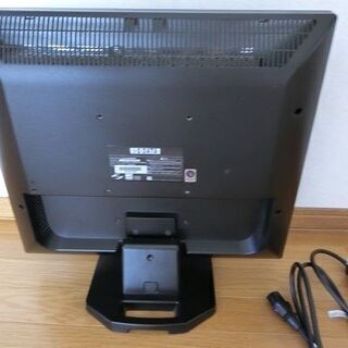 パソコン用ディスプレイ　スクエア型19インチの画像