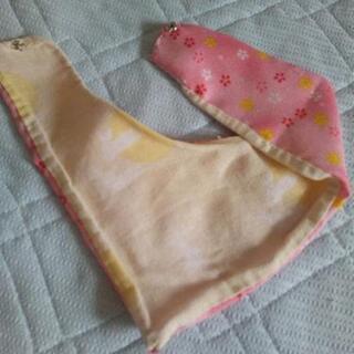 ハンドメイド　リバーシブルスタイビブよだれかけ