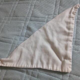 赤ちゃんベイビーよだれかけ三角型ホワイト白