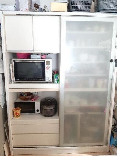 食器棚(※お話中)