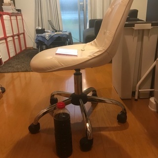 ガスチェア　白