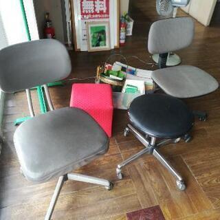 事務用椅子　イス　中古　無料　今週処分‼️