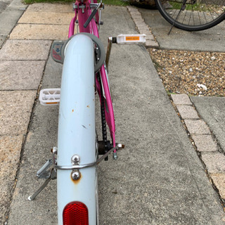 20インチ　低学年用自転車　ピンク ①の画像