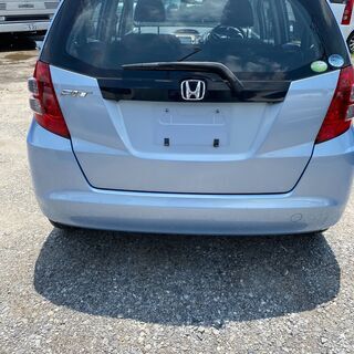 フィット　水色の画像