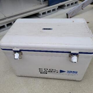 【お話し中】まだまだ使えます！クーラーボックス