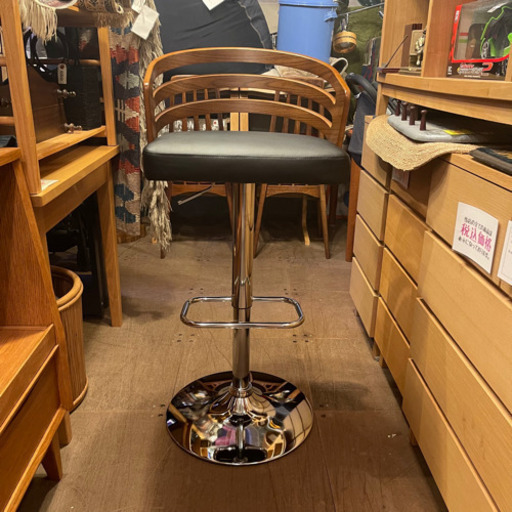 【売約済み】【未使用】　【2脚セット】　カウンターチェア　バースツール　ハイチェア　カウンターイス　椅子　ブラック　木製　昇降　タンスのゲン【未使用】