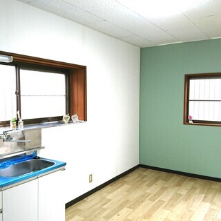 🌺格安戸建て🌺オシャレ🌸DIY可能🏚ペット相談可🐶エアコン付き