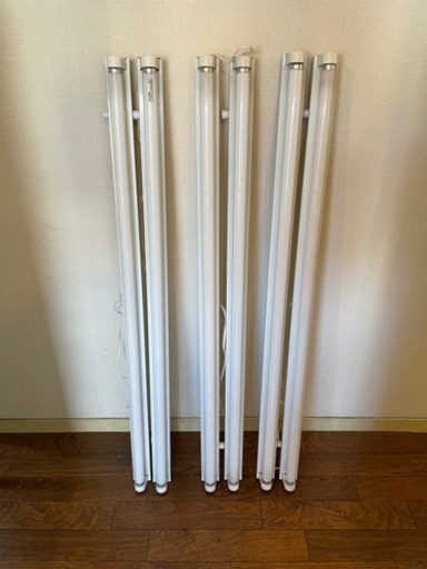 NEC 照明器具と蛍光灯