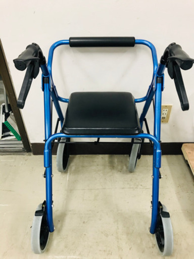 取引場所　南観音　A 2107-220 歩行者　ハッピーⅡ ブラック　ブルー　②