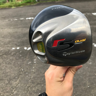 テーラーメイドゴルフドライバーの画像