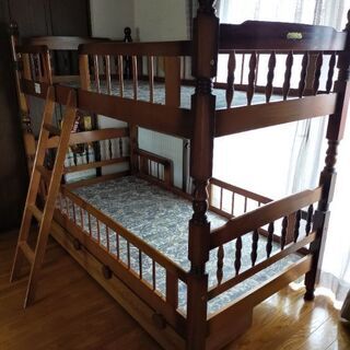 【お取引中】木製二段ベッドお譲りしますの画像