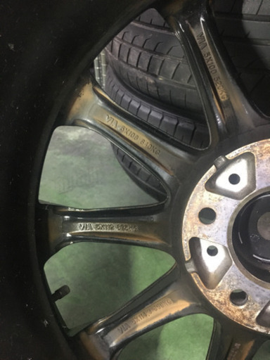 引き取り限定！　ヴェネルディ  18インチアルミホイール 215/45R18 93w タイヤおまけ