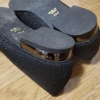 ラメパンプス 現金のみの画像