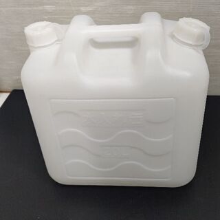 水入れ缶 ポリタンク 20リットル