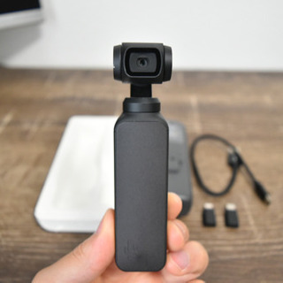 DJI OSMO POCKET (3軸ジンバル, 4Kカメラ)