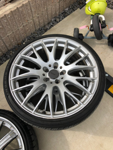 215/35R19タイヤホイールセット