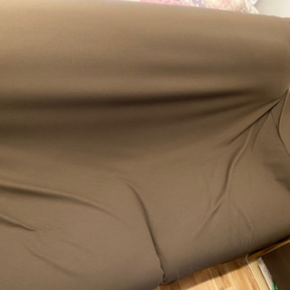 ファブリックのポケットコイル入りハイバックソファー 3人掛け ブラウンの画像