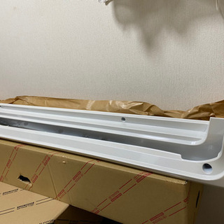 エスクァイア　後期　フロントグリルその他ZWR8# ZRR8#の画像