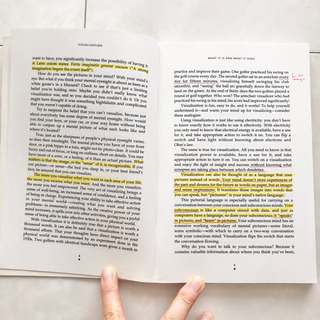 【ネット決済・配送】The Joy of Visualization 75 Creative Ways to Enhance Your Life Valerie Wellsの画像