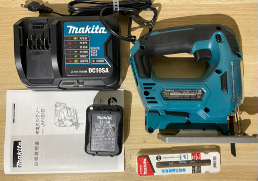 中古　マキタ　JV-101D  10.V 充電式ジグソー　セット