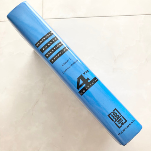 【ネット決済・配送】Dartnell's Public Relations Handbook 洋書 本 book Robert L. Dilenschneider