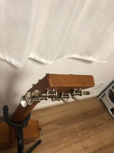 コンパクトアコースティックギター