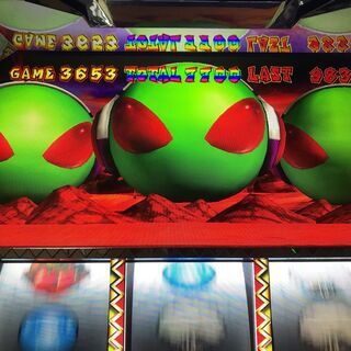 家パチスロ 実機 獣王～王者の覚醒～  コイン不要機 家庭用電源 音量調整 ドアキー 設定キーの画像