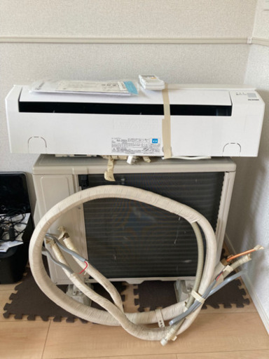 IRIS IRIS 572294 ルームエアコン 2．5KW IRA-2502A 1台
