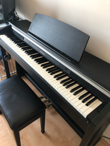 電子ピアノ　カシオ