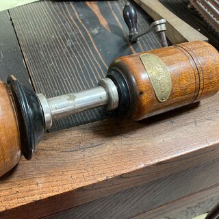 【昭和レトロ】アンティーク 木製 手動マッサージ機 USED