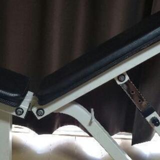 筋トレで使用するベンチですの画像