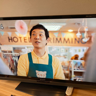 液晶テレビ　シャープ４６インチ