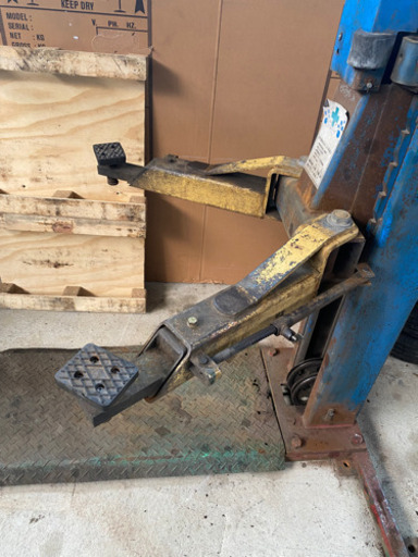 値下　2柱リフト　ビシャモン　SP2500 2.5t 自動車　整備