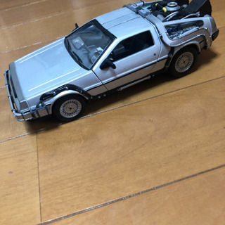 デロリアン